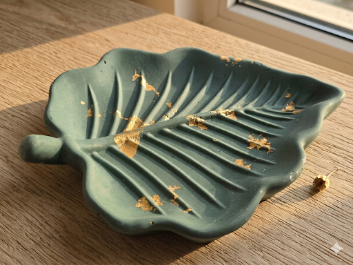 Botanical Dish